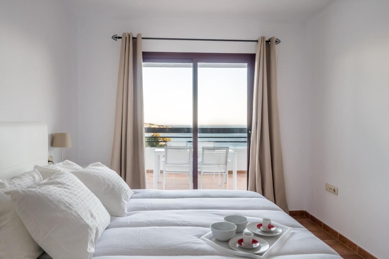 Carmen De La Bahia Apartment Ла Херадура Екстериор снимка