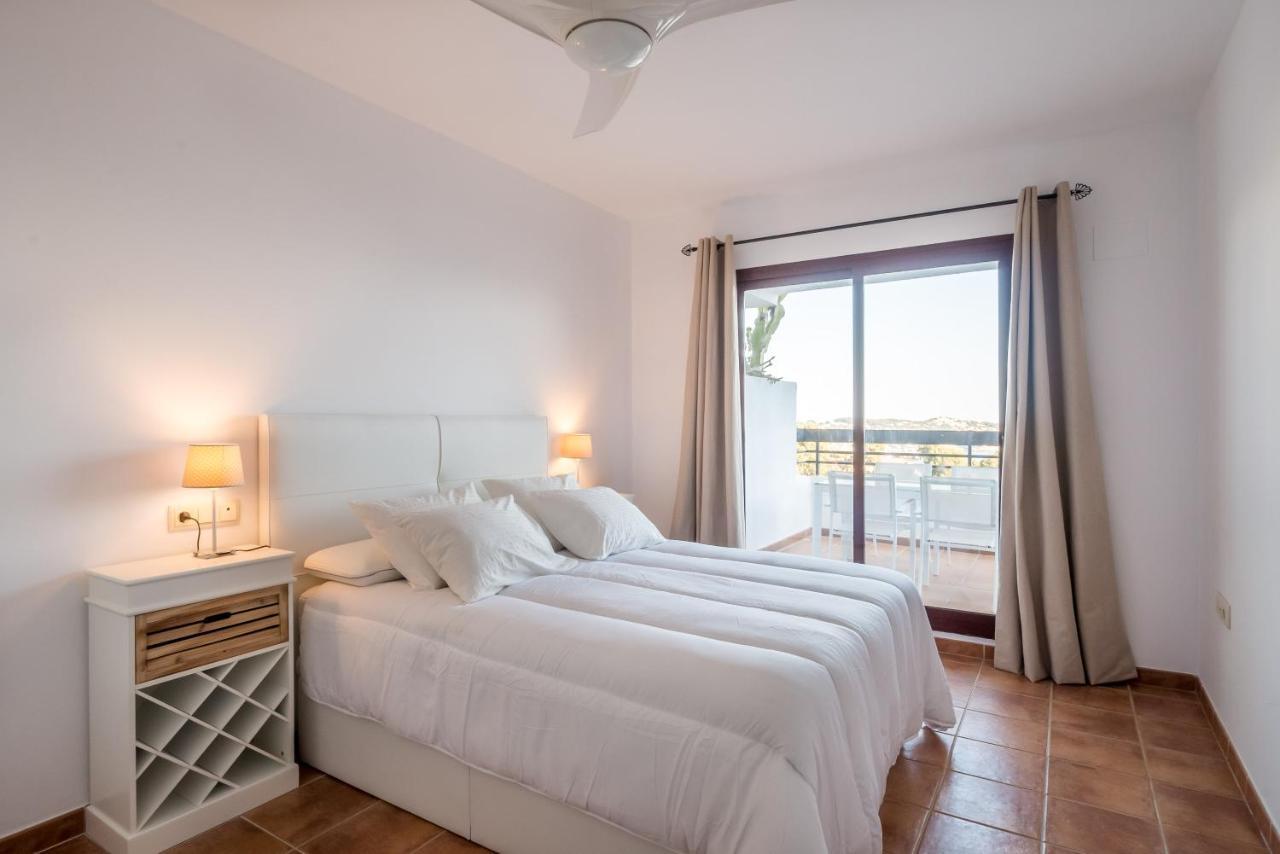 Carmen De La Bahia Apartment Ла Херадура Екстериор снимка